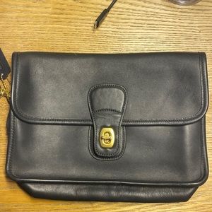 Vintage Coach Black Leather Wristlet Bag